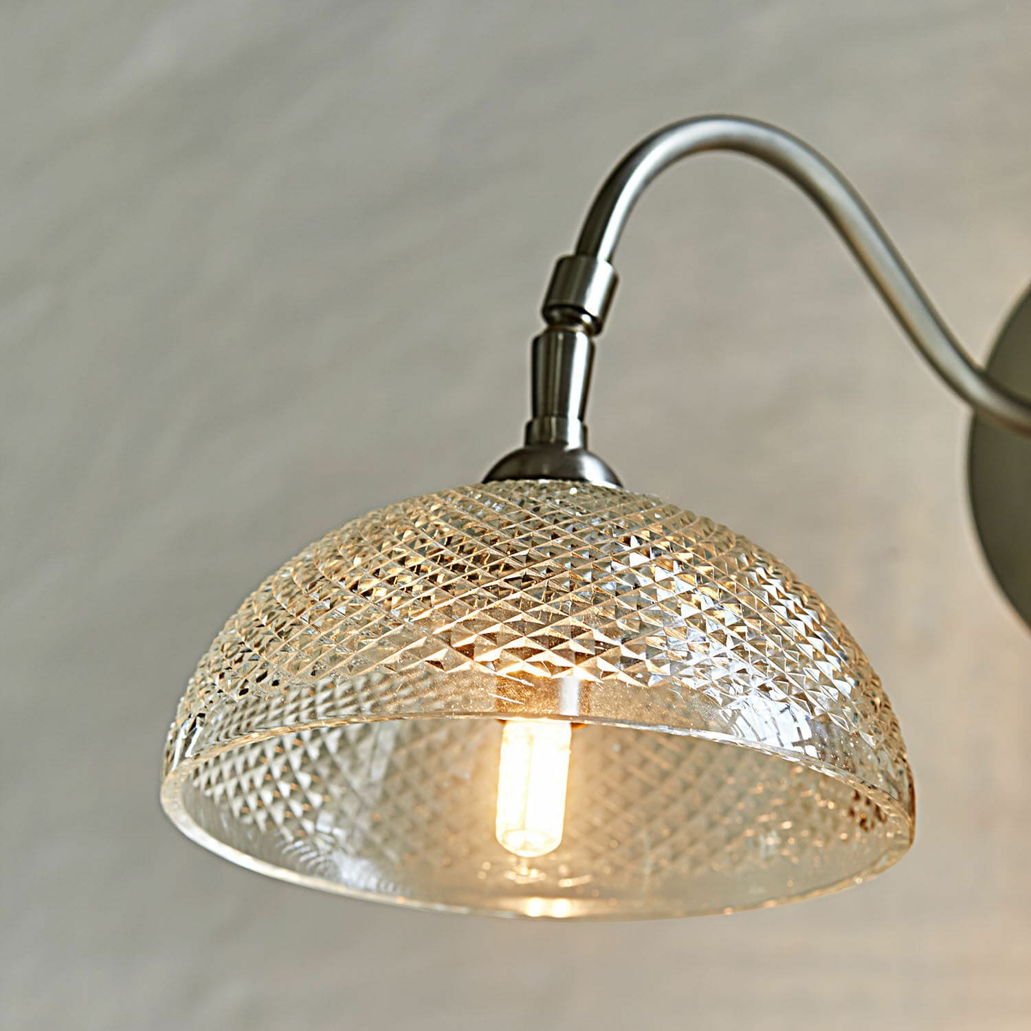 Wandlampe Hiralev