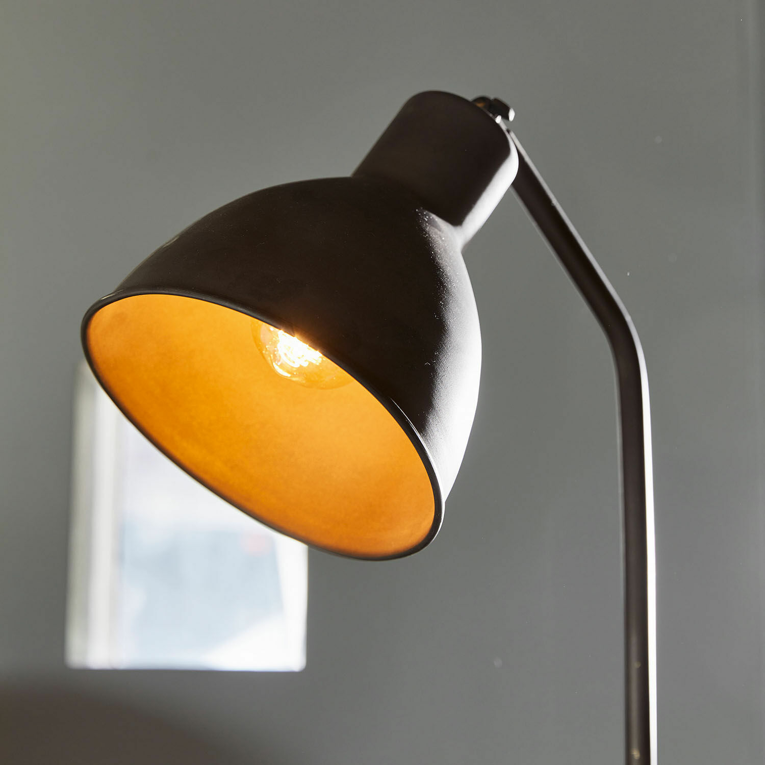 Stehlampe Mockville